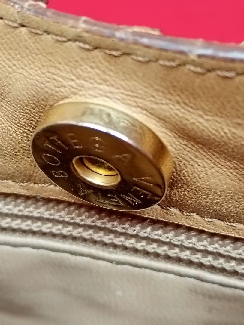 BOTTEGA VENETAむ イントレチャート キャメルレザー　バッグ