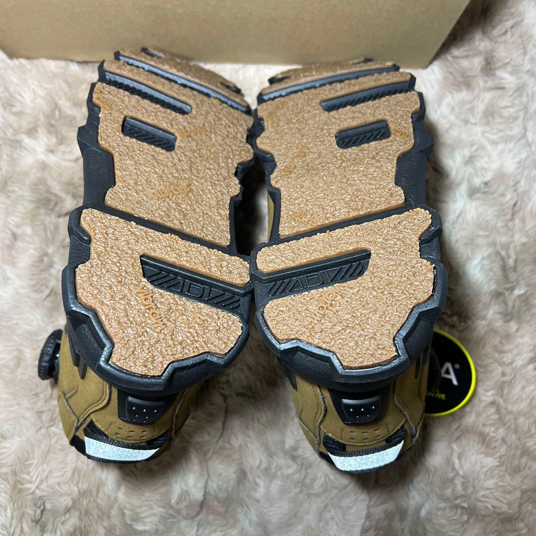 RSタイチ　バイク ライディングシューズ 靴 防水 プロテクター内蔵 BOA