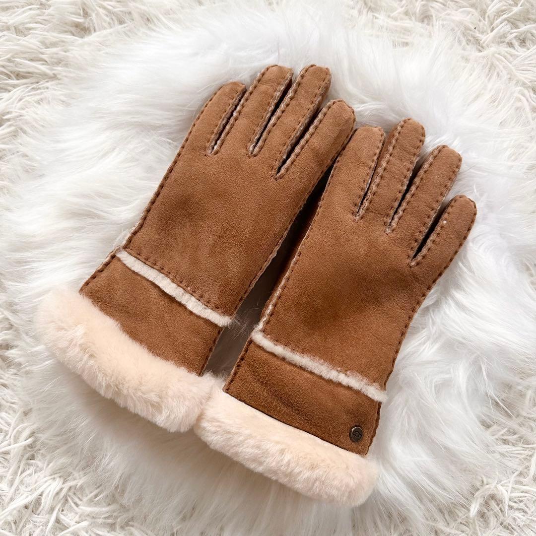 【着用1回】UGG♡アグ　シープスキンシームドグローブ　チェスナット　M 耐水