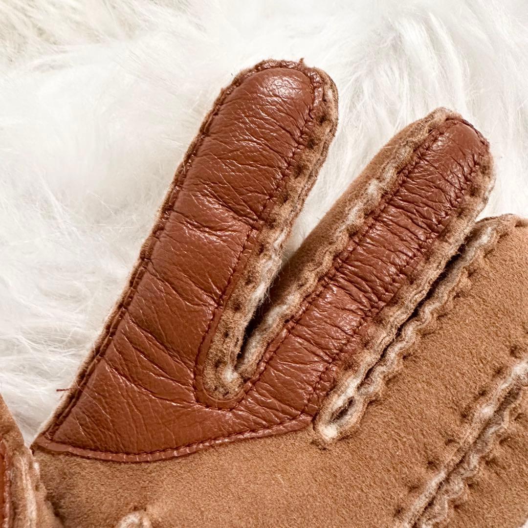 【着用1回】UGG♡アグ　シープスキンシームドグローブ　チェスナット　M 耐水