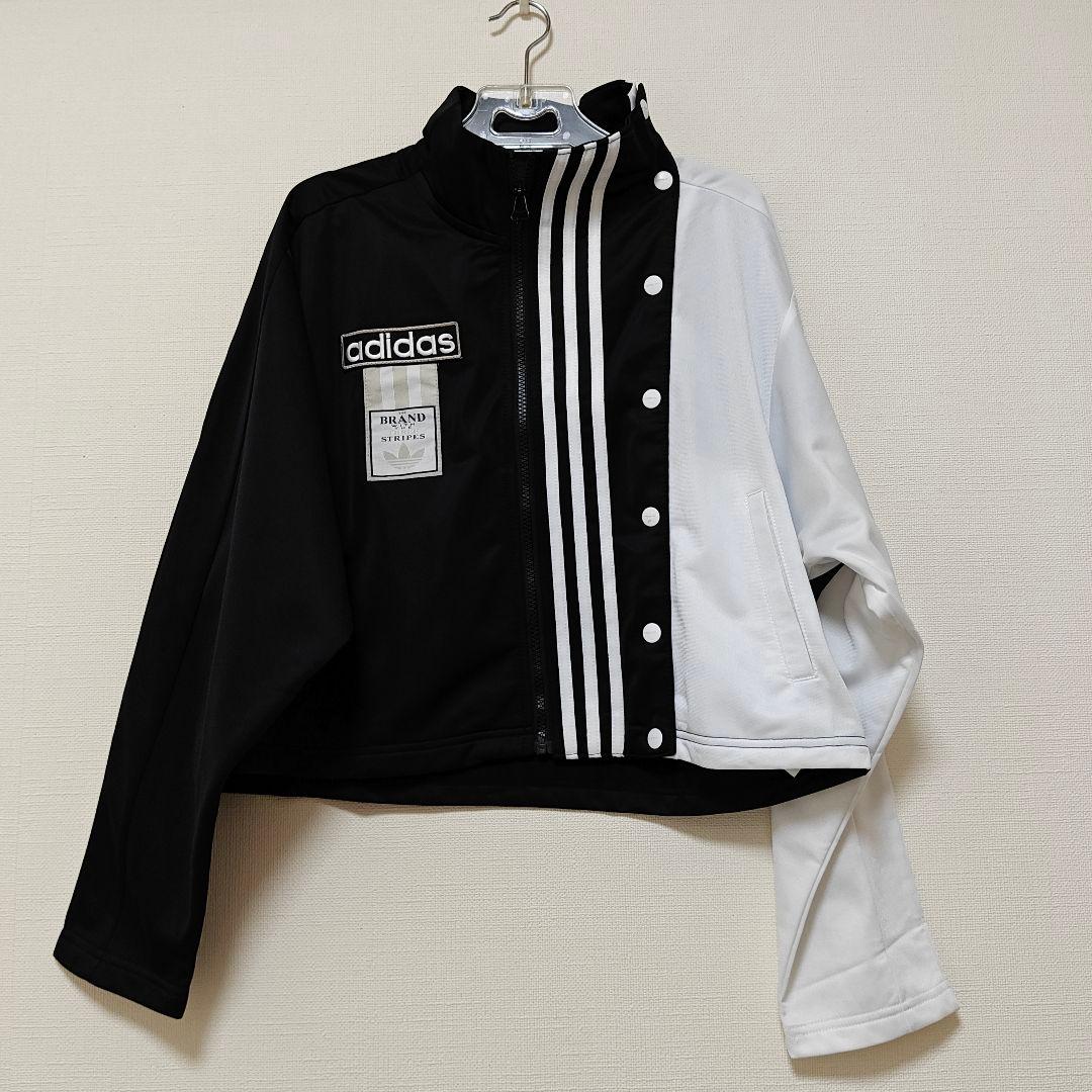 未使用 Adidas ショート丈ジャケット レディース38