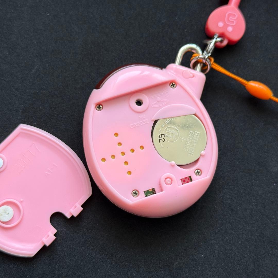 美品！いぇー！ふぁみりーイロイロ！たまごっちプラス ふぁみたまラブ　たまごっち