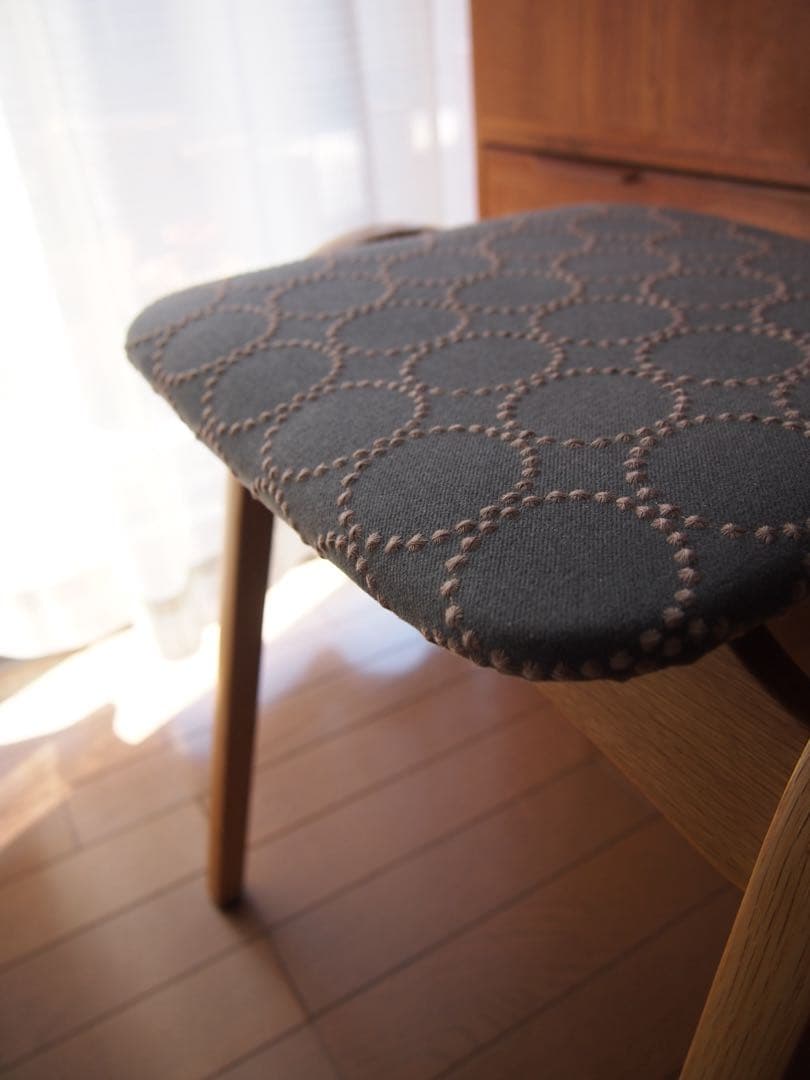 椿さん専用 ミナペルホネン 秋田木工 ハンドメイド 剣持スツールD タンバリン