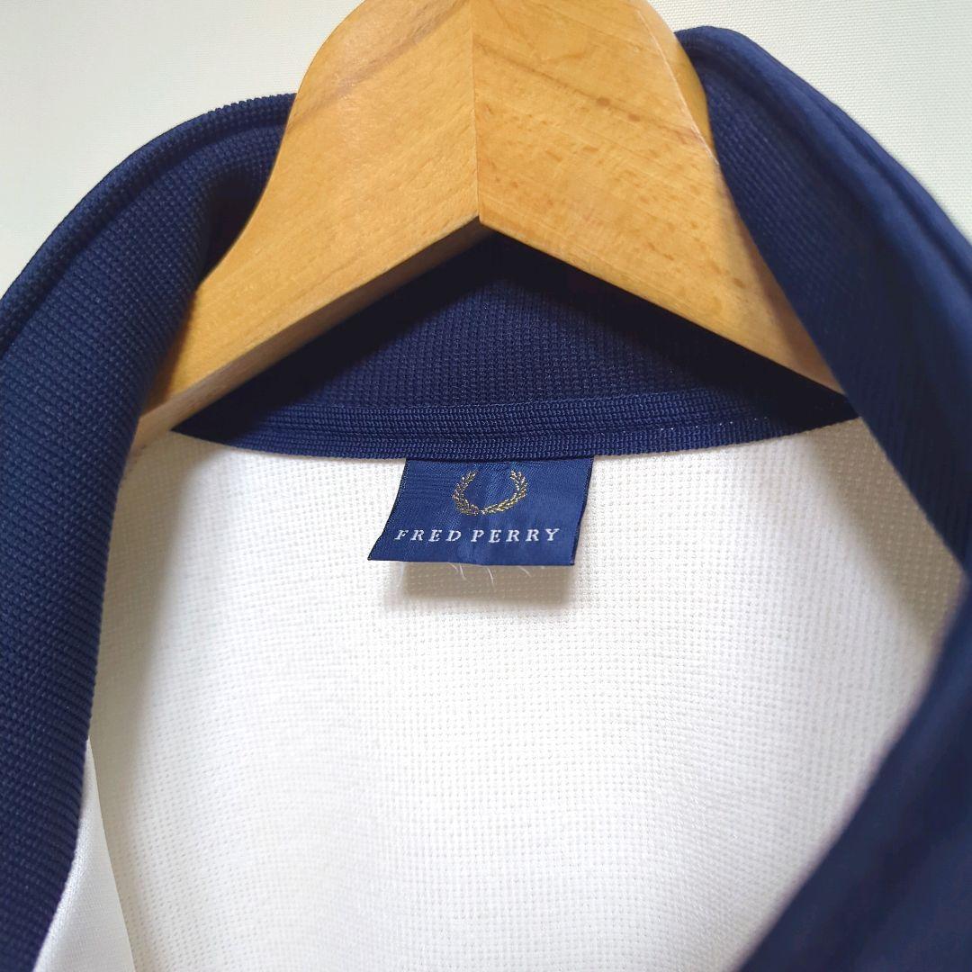 ★日本製 FRED PERRY 袖ライン ローレルマーク トラックジャケット