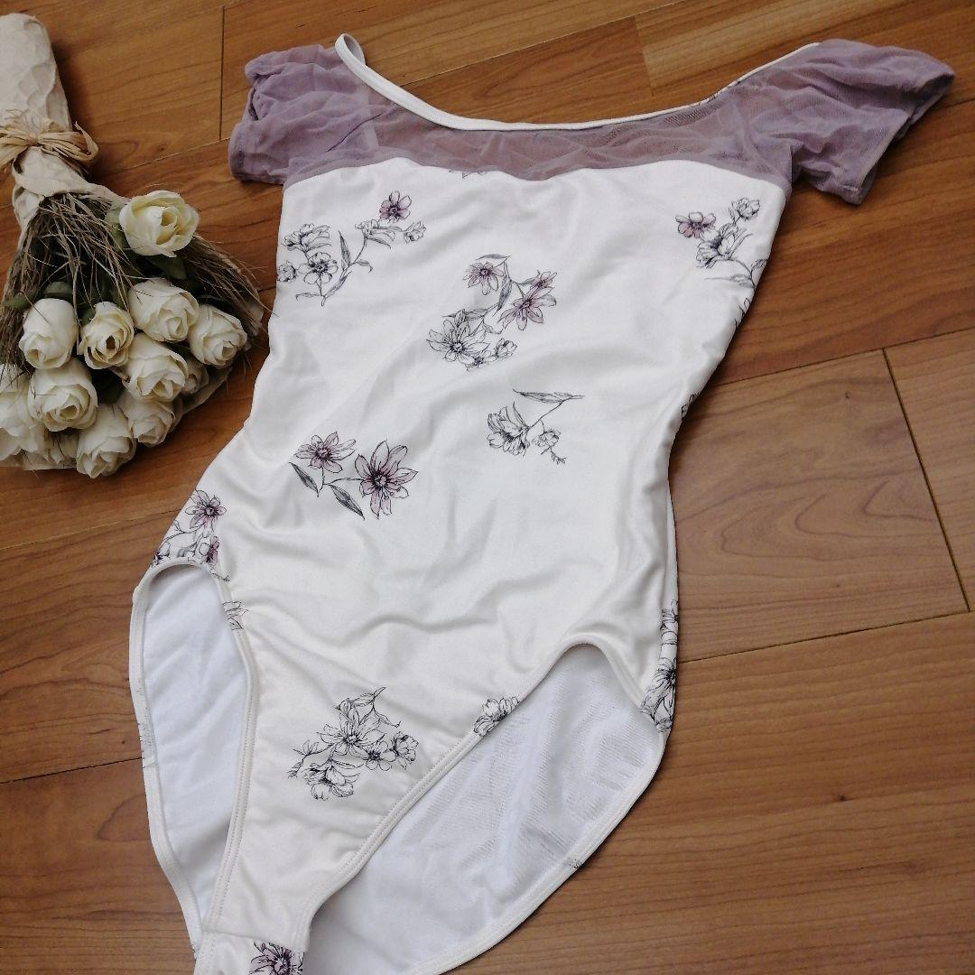 未使用新品チャコットプリンセスカットフレンチスリーブレオタードM白ピンクコスモス