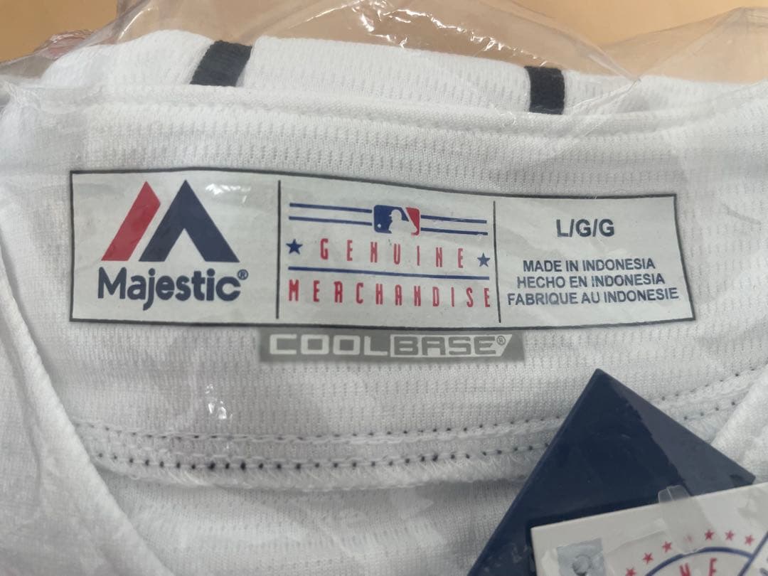 【新品未開封】永久欠番！イチロー　シアトル・マリナーズ　レプリカユニフォーム