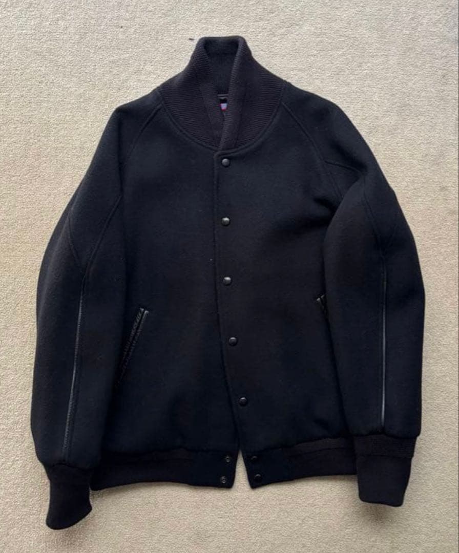 is_nessジャケット