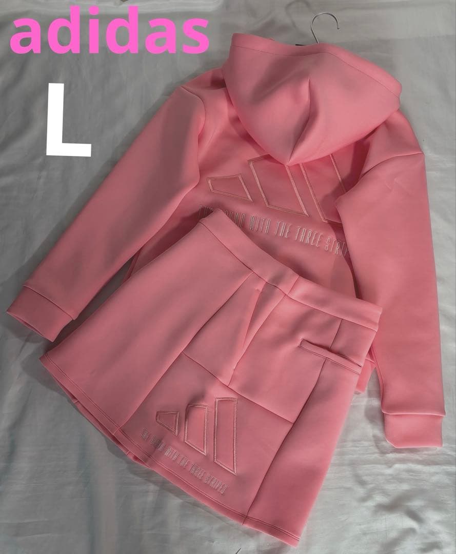 未使用アディダス ゴルフ　ダンボールニットセットアップ　フーディー　スカート