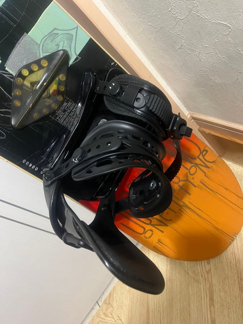 ブーツ付！新品バイン！国産ブランド！GRAY trickstick 151cm