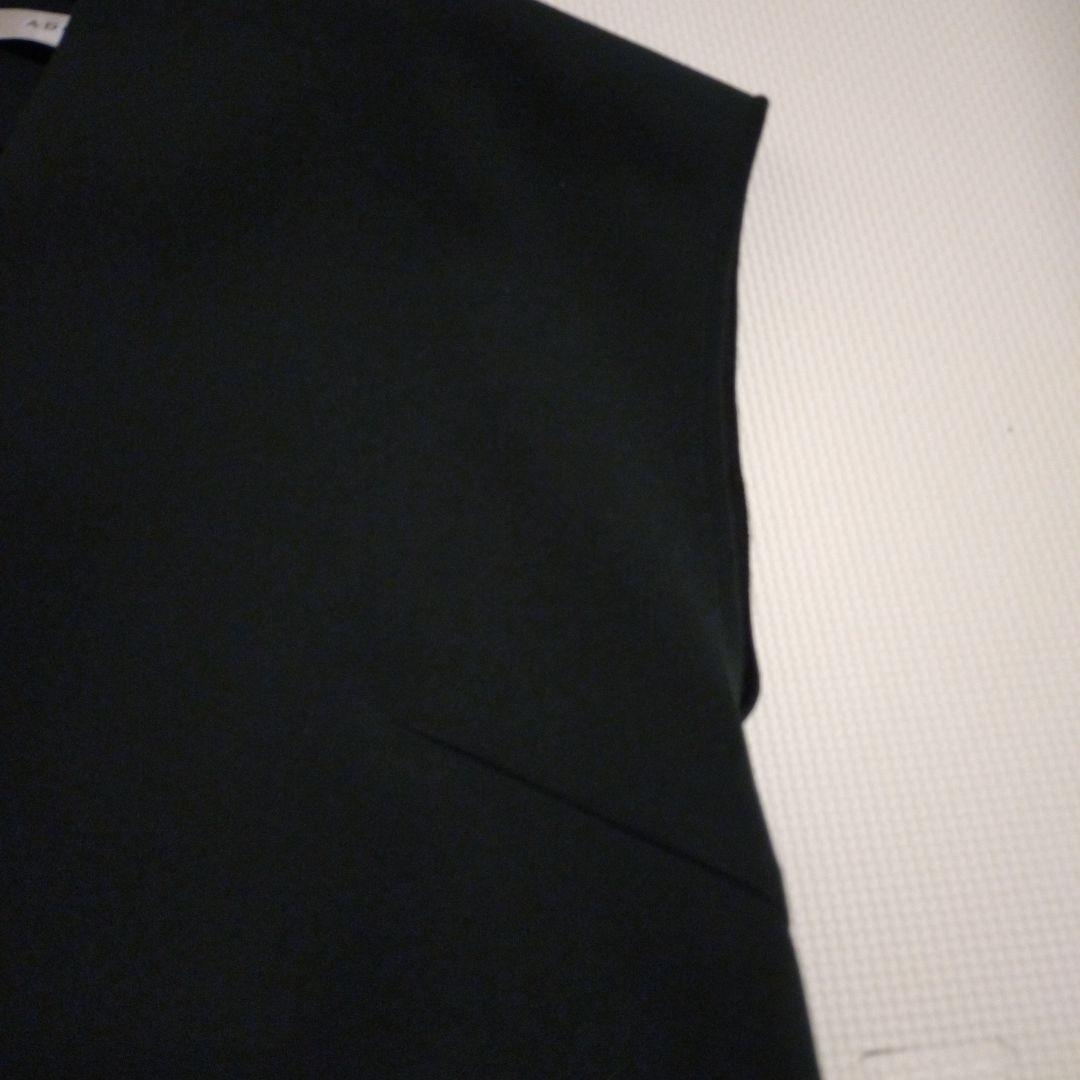 nha新品未使用　アドーア　スキューバジャージーカットソー 　ベスト