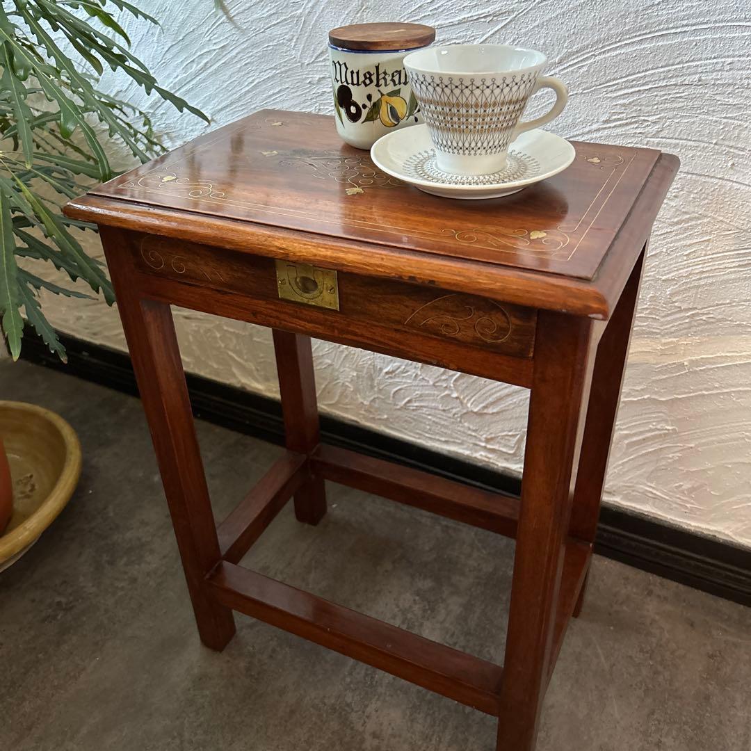 イギリス　アンティーク　サイドテーブル　英国　ビンテージ