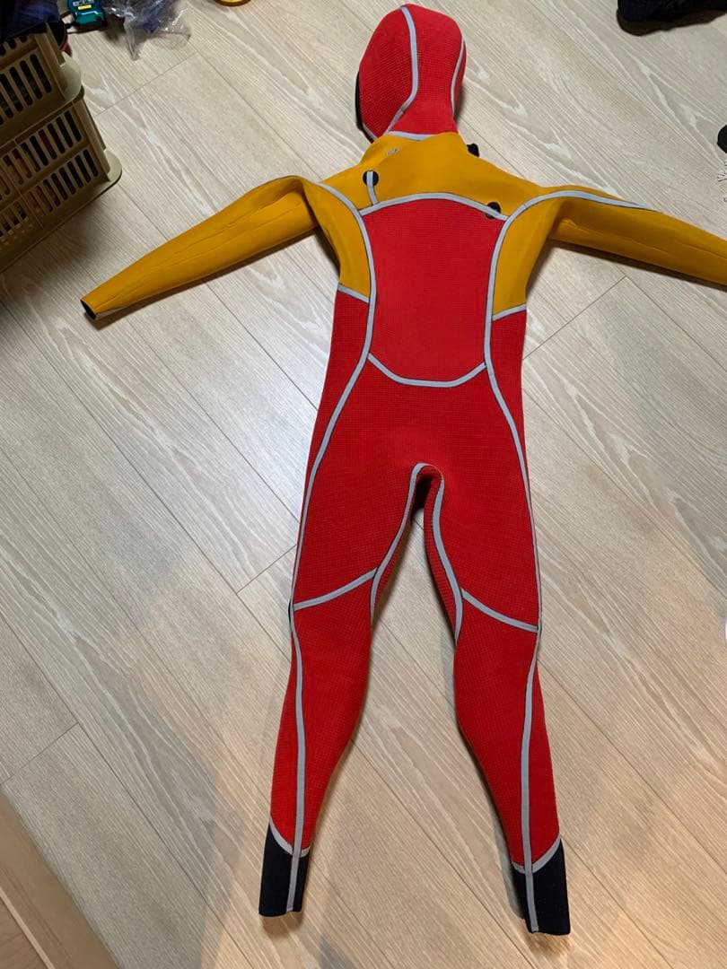 patagonia フード付きウェットスーツ R4 セミドライスーツ　パタゴニア