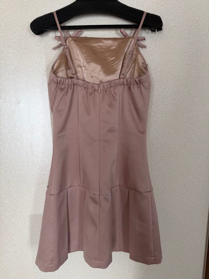 サテンビジューリボンボックスプリーツミニキャバドレス(fm3399)