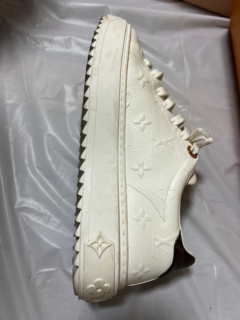 J*様 ルイヴィトン タイムアウト・ライン スニーカー モノグラム ホワイト