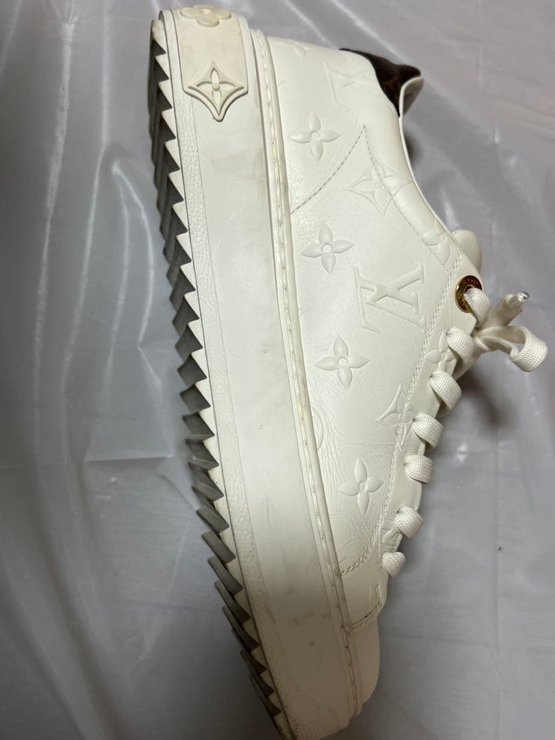 J*様 ルイヴィトン タイムアウト・ライン スニーカー モノグラム ホワイト