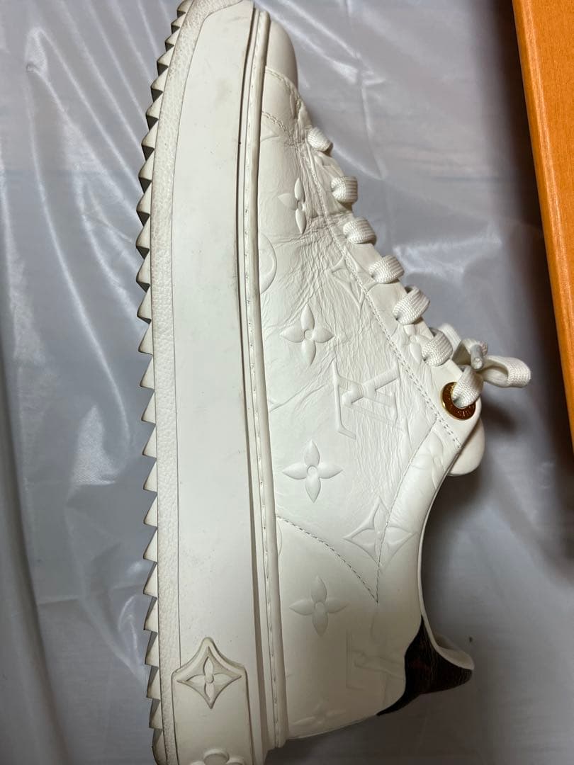 J*様 ルイヴィトン タイムアウト・ライン スニーカー モノグラム ホワイト