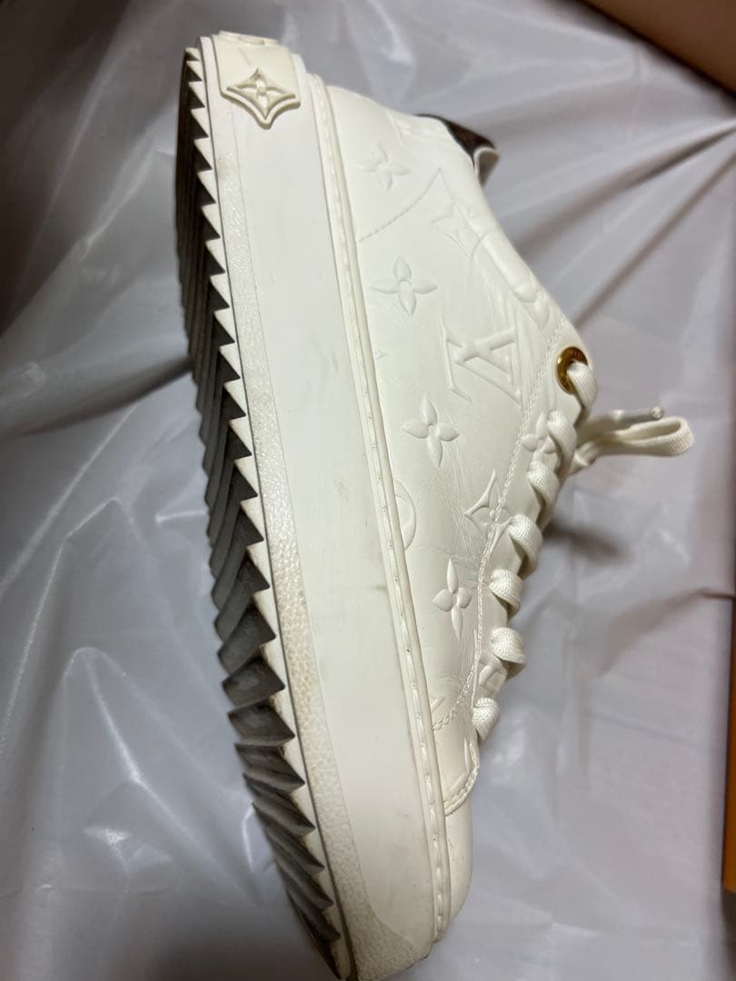 J*様 ルイヴィトン タイムアウト・ライン スニーカー モノグラム ホワイト