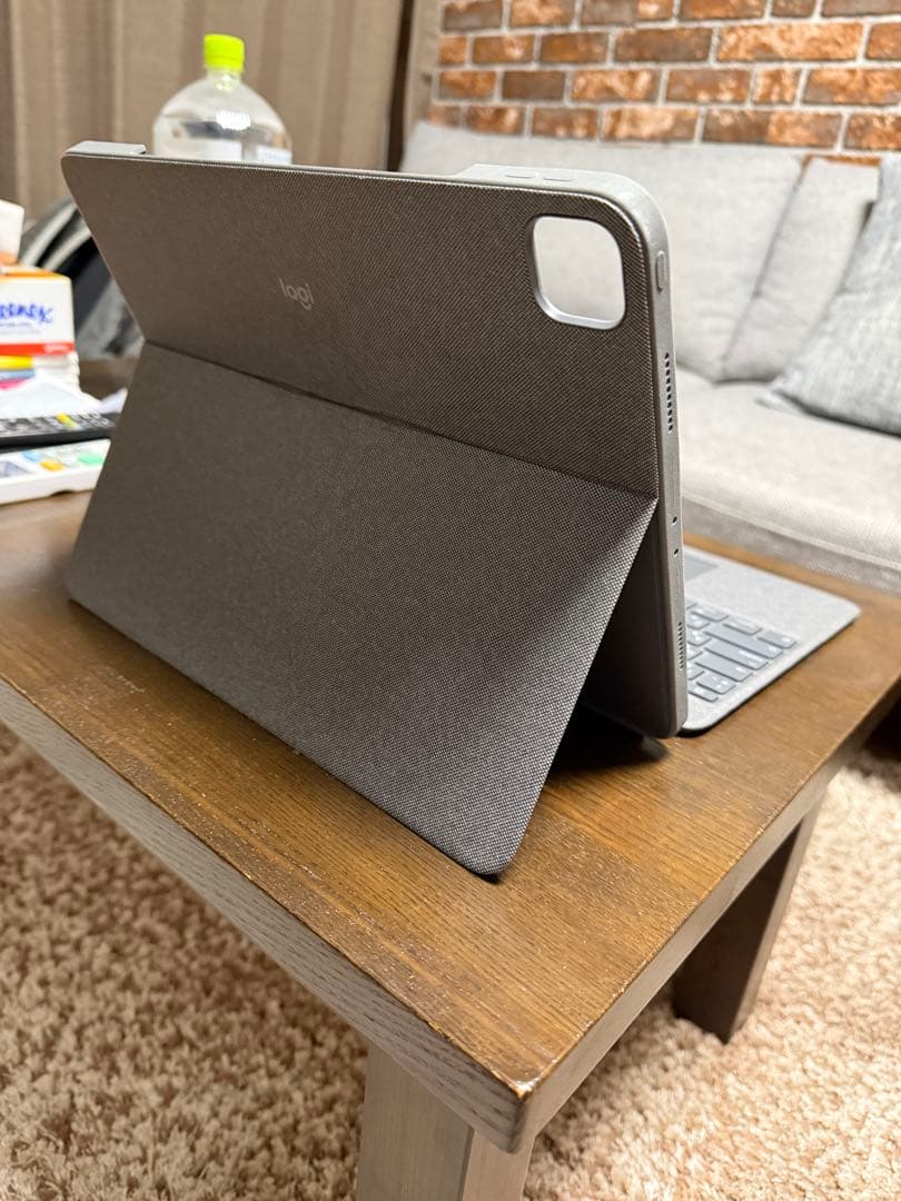 Logicool キーボードCombo Touch iPad Pro 12.9