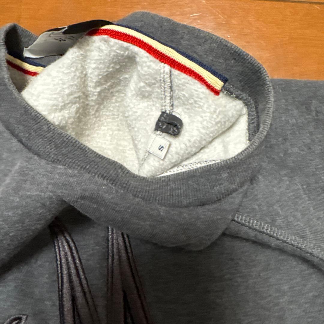 モンクレール　グルノーブル　トレーナー　xs