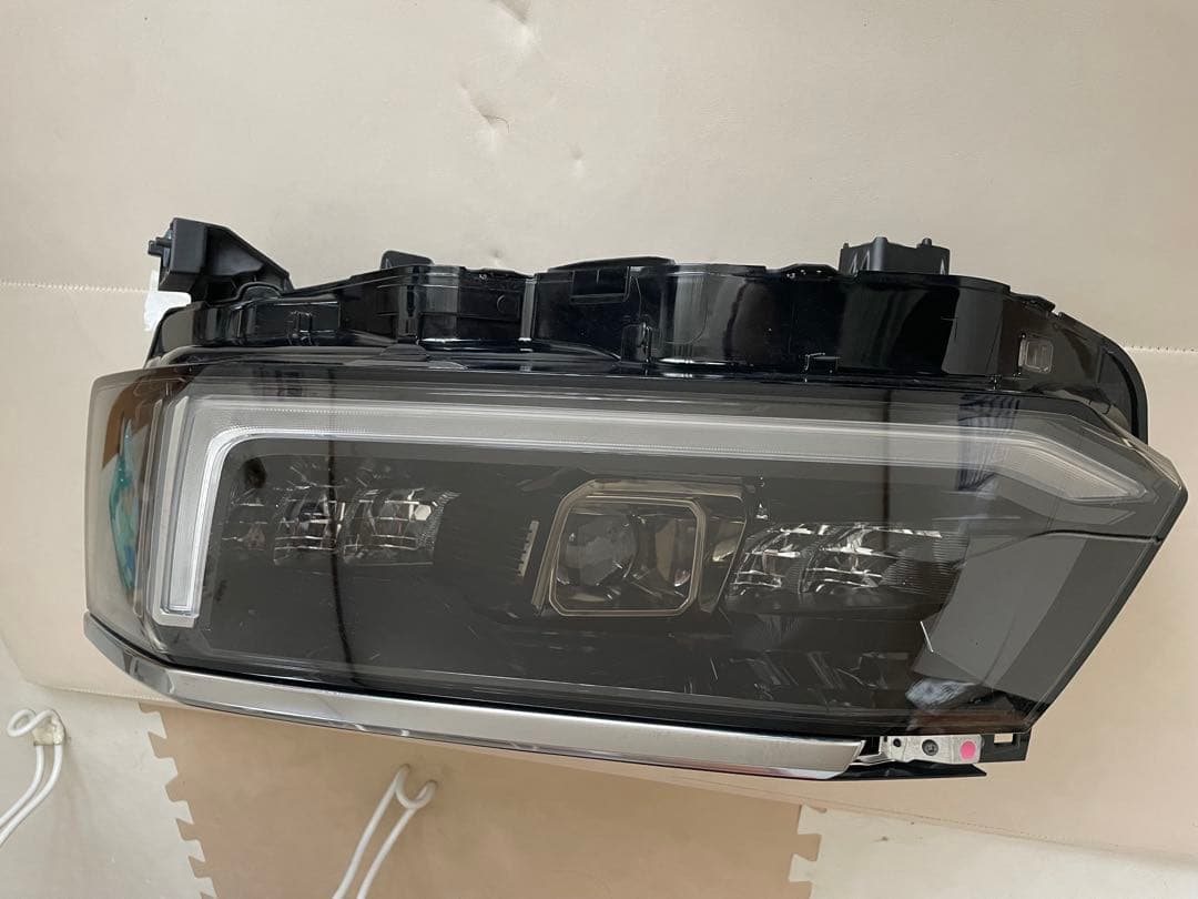 HONDA純正　LED ヘッドライト 左　ステップワゴンRP8