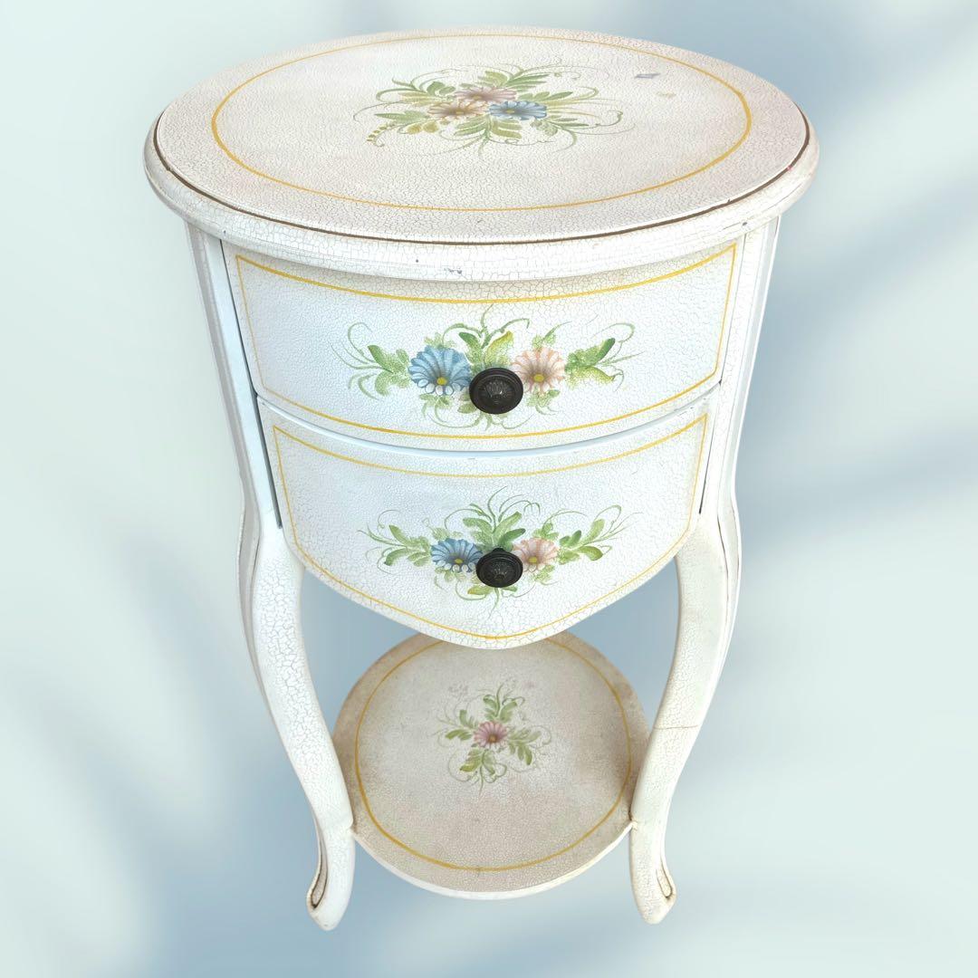 フレンチシャビー◉ラウンド サイドテーブル　花柄ペイント　引き出し付き｜猫脚