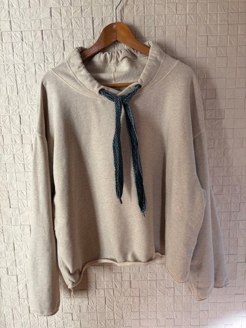 キャピタル KAPITAL スウェット ベージュ