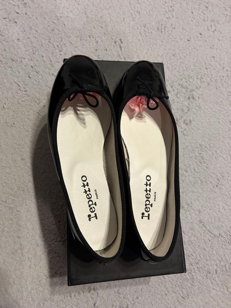 Repetto ブラック エナメル バレエシューズ
