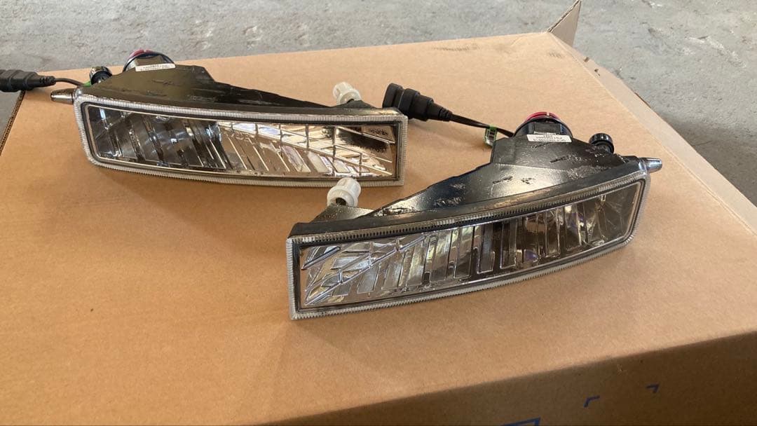 bB NCP31.35 crystal eye フォグランプ