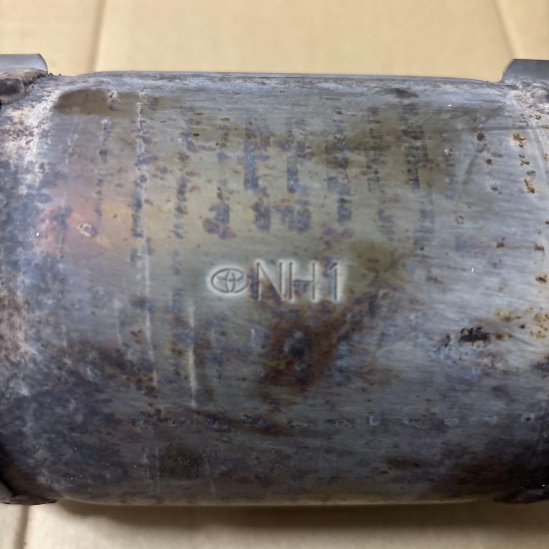 NCP160 1nz Toyota 触媒 NH1