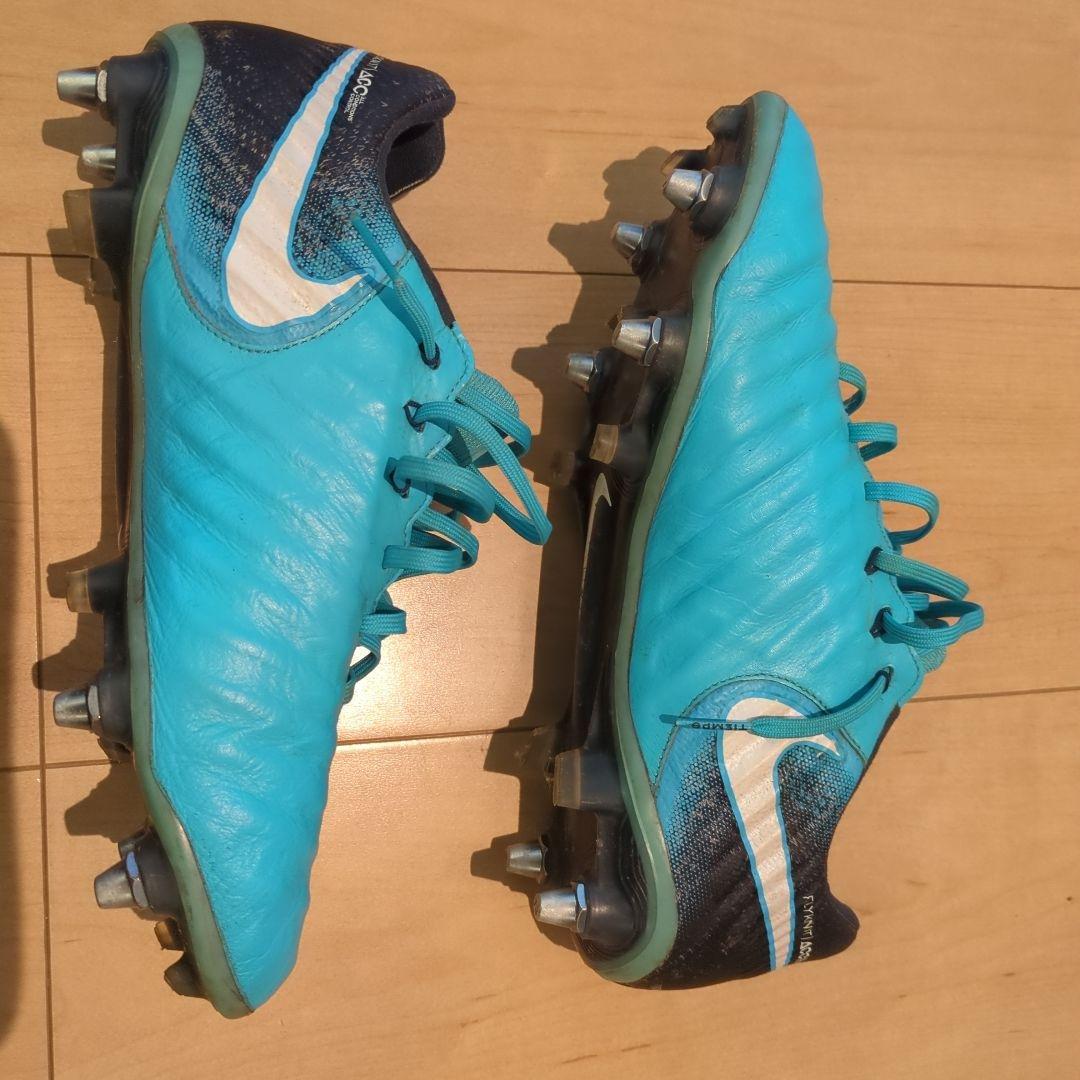 Nike サッカーシューズ アクアブルー セール開催中