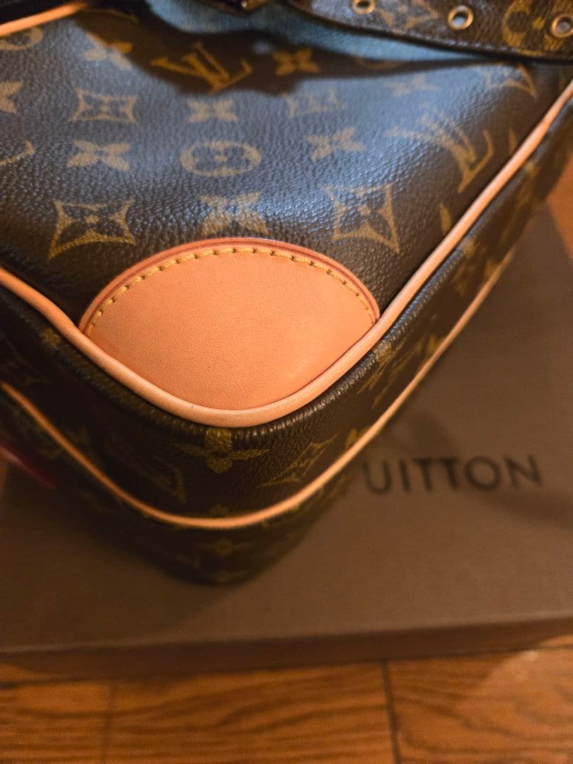 Louis Vuitton ナイル