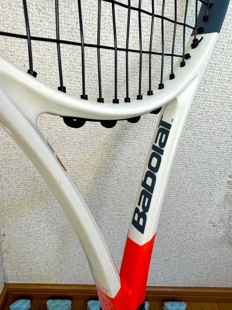 バボラ PURE STRIKE TEAM 285g 軽量モデル 100インチ