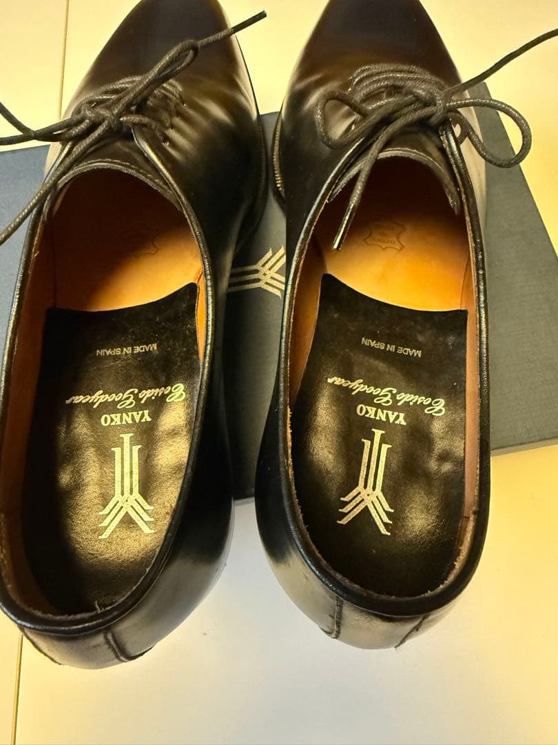 【3回使用の美品】YANKO 黒レザー ドレスシューズ