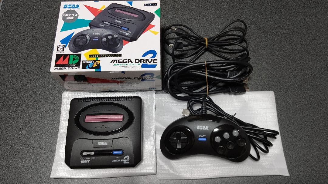 メガドライブミニ2（電源用のUSBケーブルは純正ではありません）
