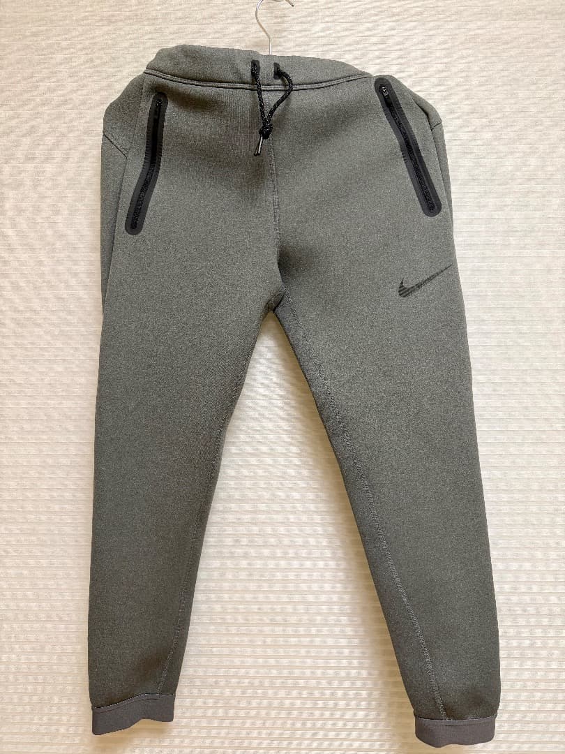 Therma Sphere Max トレーニングジャケット パーカー パンツ