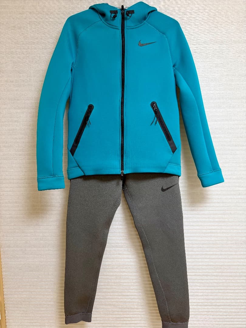 Therma Sphere Max トレーニングジャケット パーカー パンツ