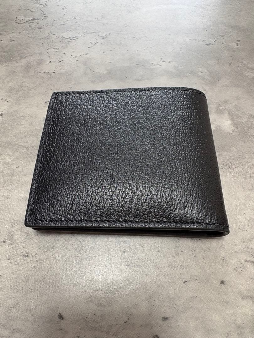 グッチ　GGロゴ 二つ折り財布 黒