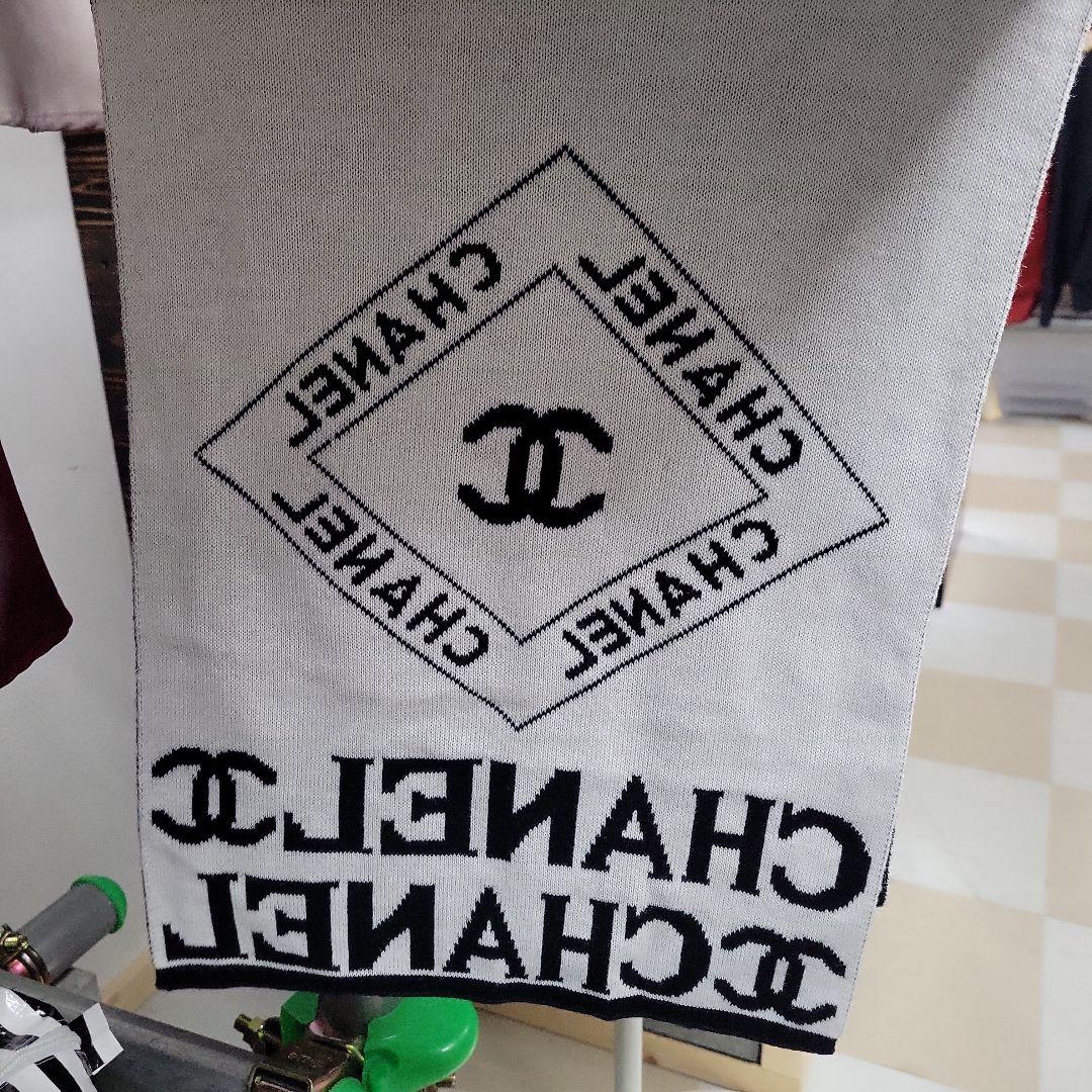 美品　CHANEL　シャネルマフラー ノベルティ