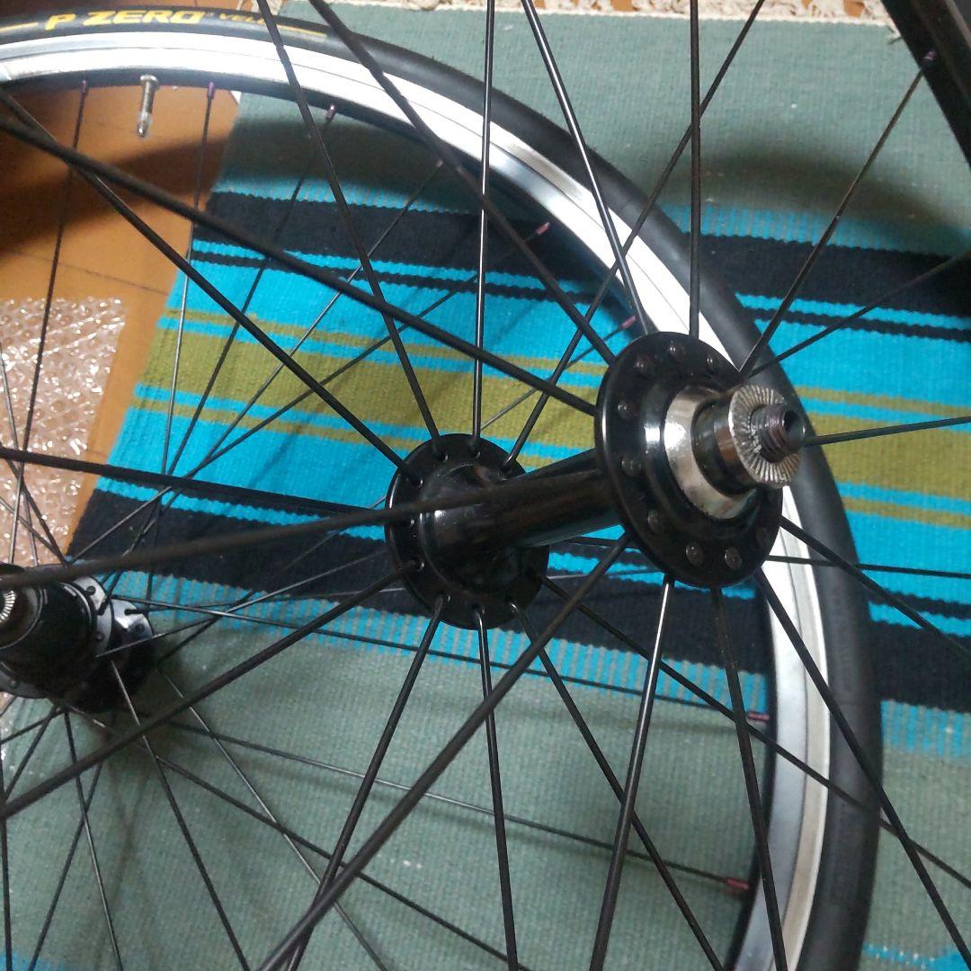 GIANT ESCAPE R3完組ホイール 前後セットピレリPZERO付き