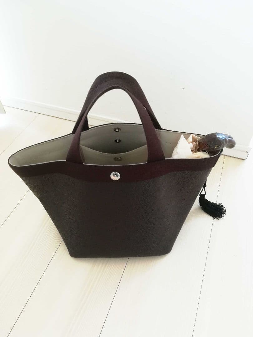 ★新価格★ Guy de jean 折り畳み傘 雨/日傘兼用：ウサギ