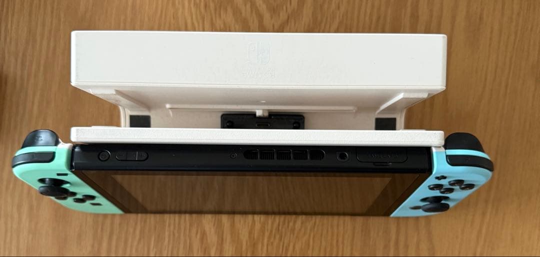 Nintendo Switch 本体 どうぶつの森 + ジョイコン + ポーチ