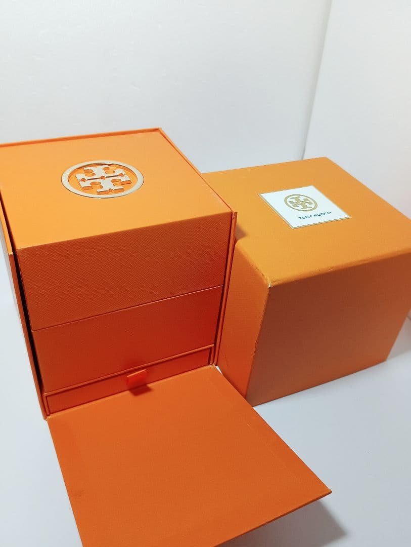 TORY BURCH　トリーバーチ　腕時計　TRB4024　リーバダイヤル