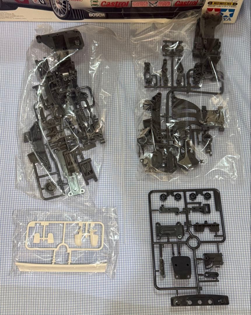 未組立て★タミヤ★Audi／アウディA4 STW TAO3Fベルトドライブ4WD