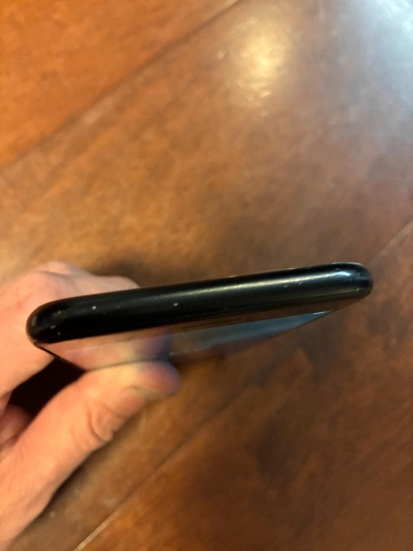 【猫さん専用】iPhone SE 第2世代（A2296）