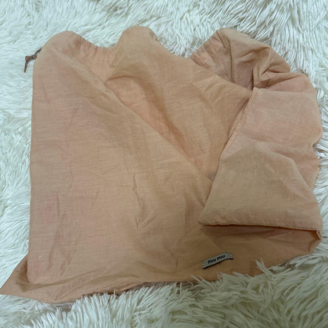 miumiu 白 ロゴ シンプル レザー トートバッグ ミュウミュウ