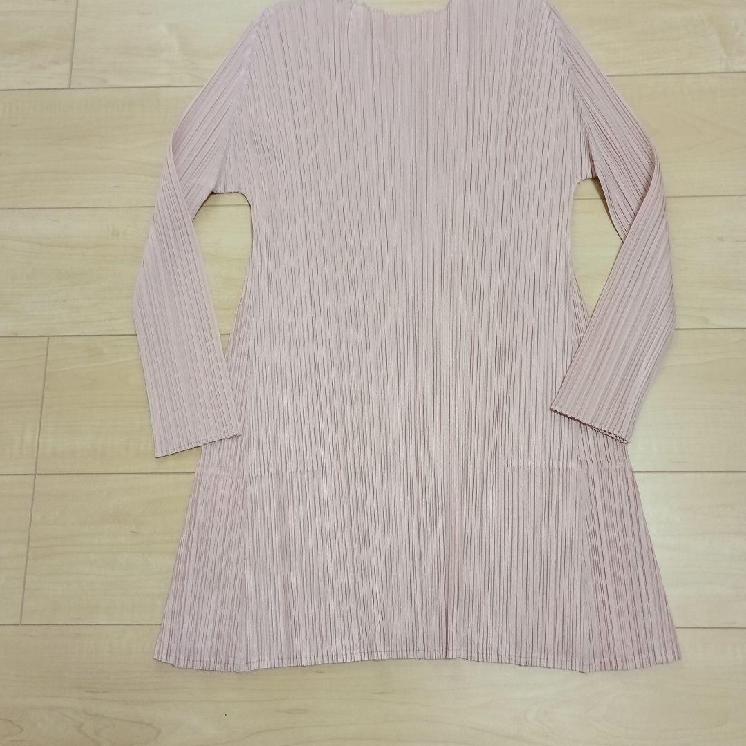 プリーツプリーズ　くすみピンク色　チュニック丈トップス　サイズ3