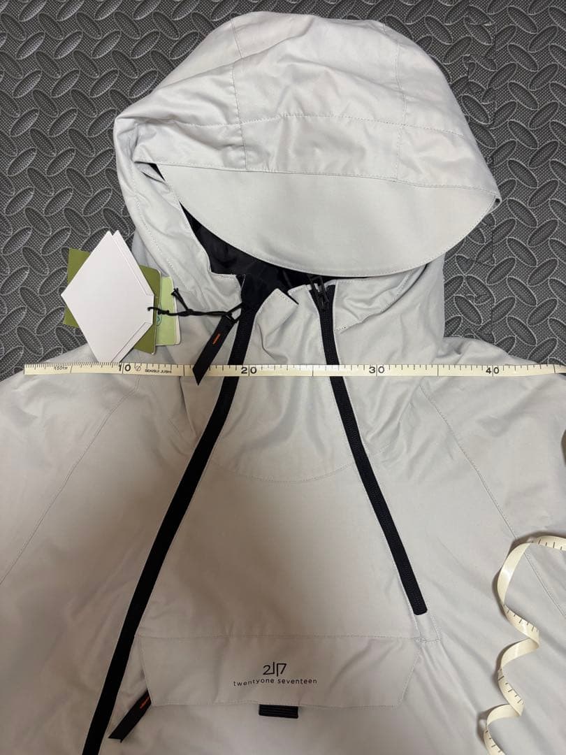 トゥウェンティーワンセブンティーン2117 of sweden ジャケット