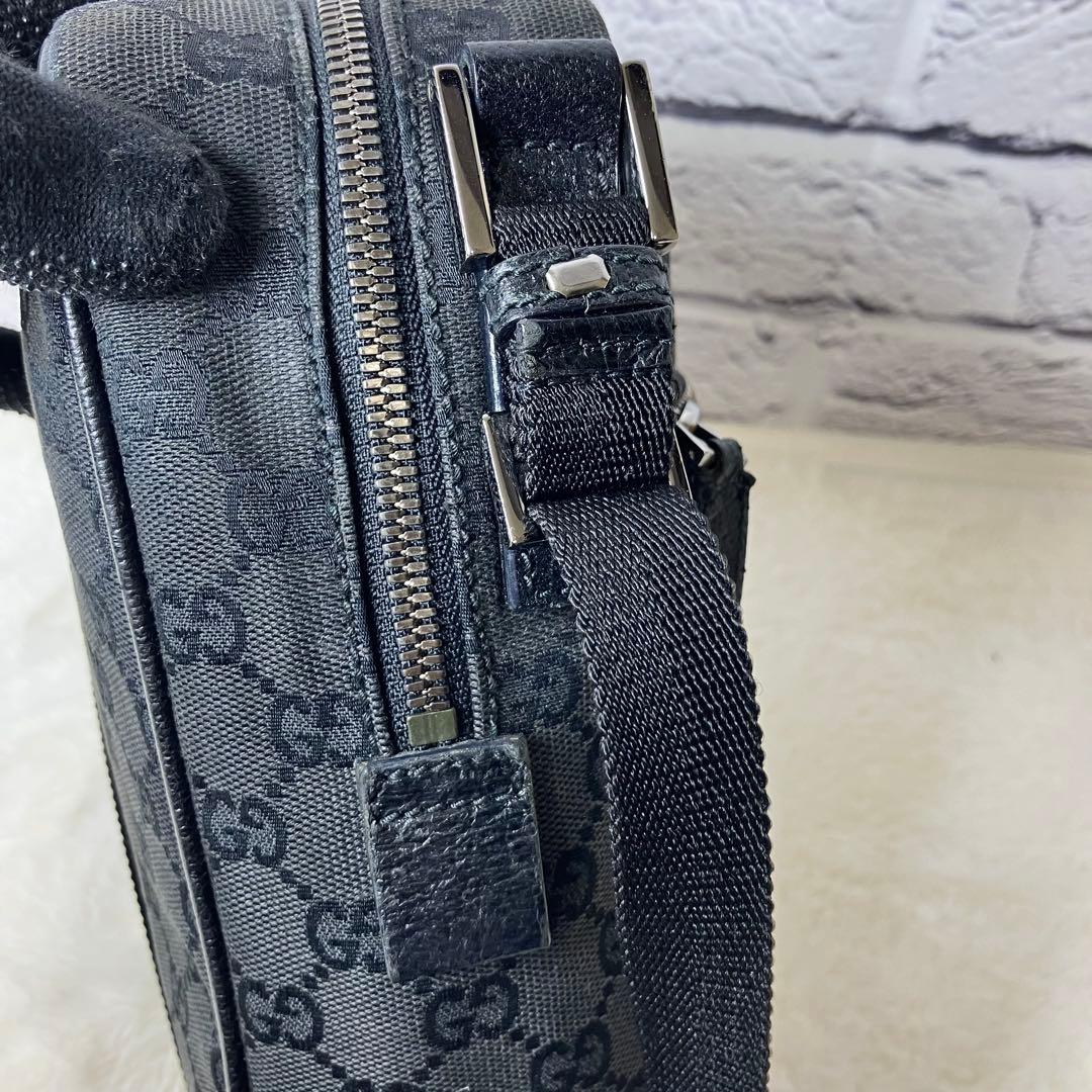 グッチ✨GGキャンバス レザー ショルダーバッグ 斜め掛け 黒