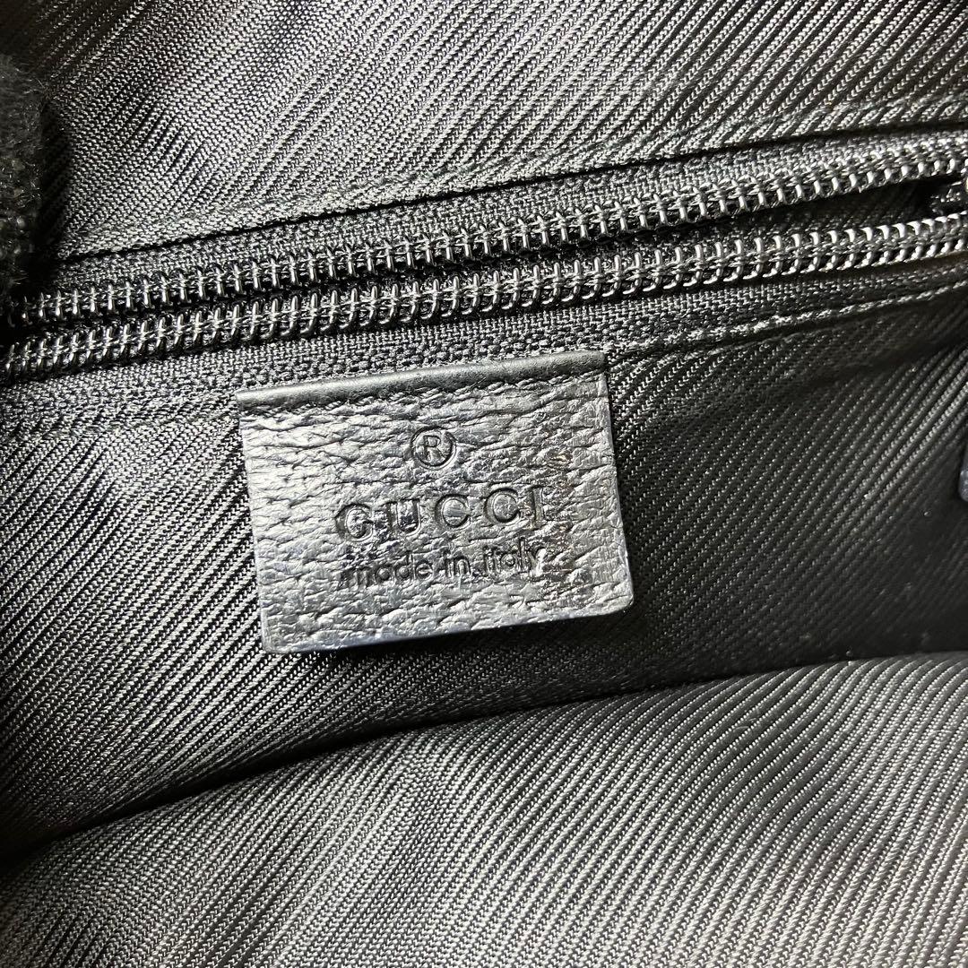 グッチ✨GGキャンバス レザー ショルダーバッグ 斜め掛け 黒