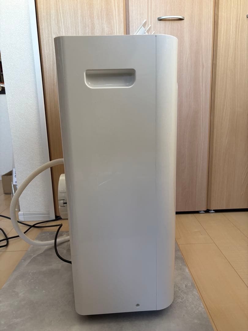 トヨトミ ポータブルエアコン TAD-221W